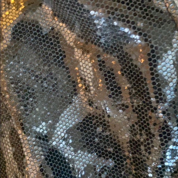 Shiny snake skin patterned fun vest!!!! Front zip - Picture 3 of 4